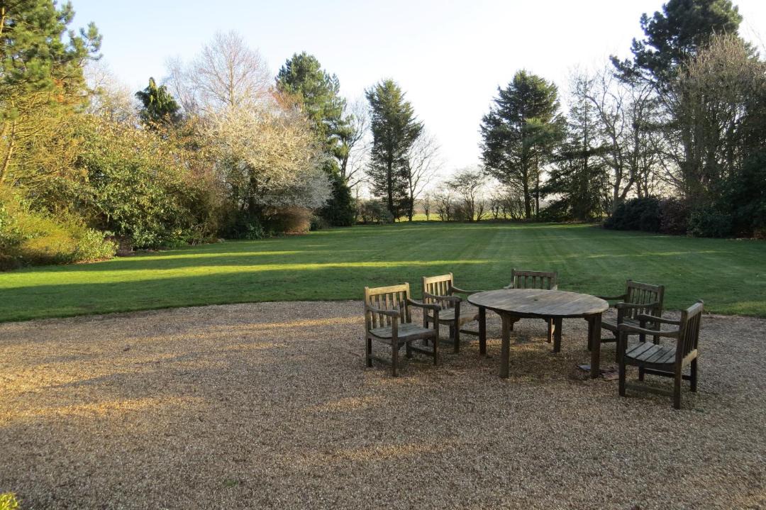 Photo of Others in Yardley Gobion