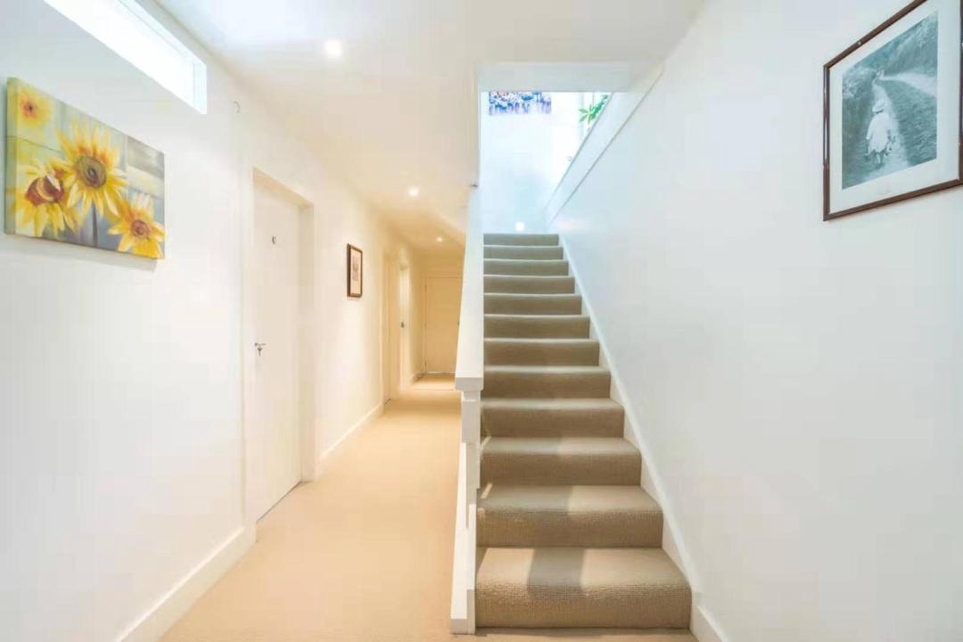 Photo of Others in Castor Bay