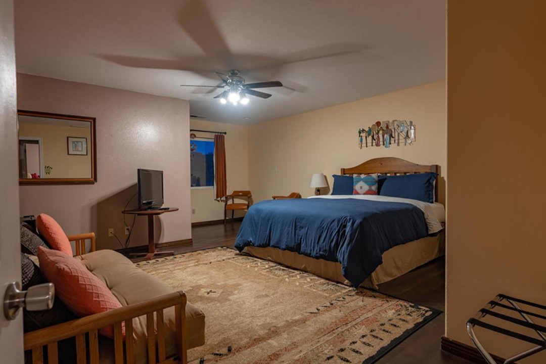 Photo of Bedroom in Tropic