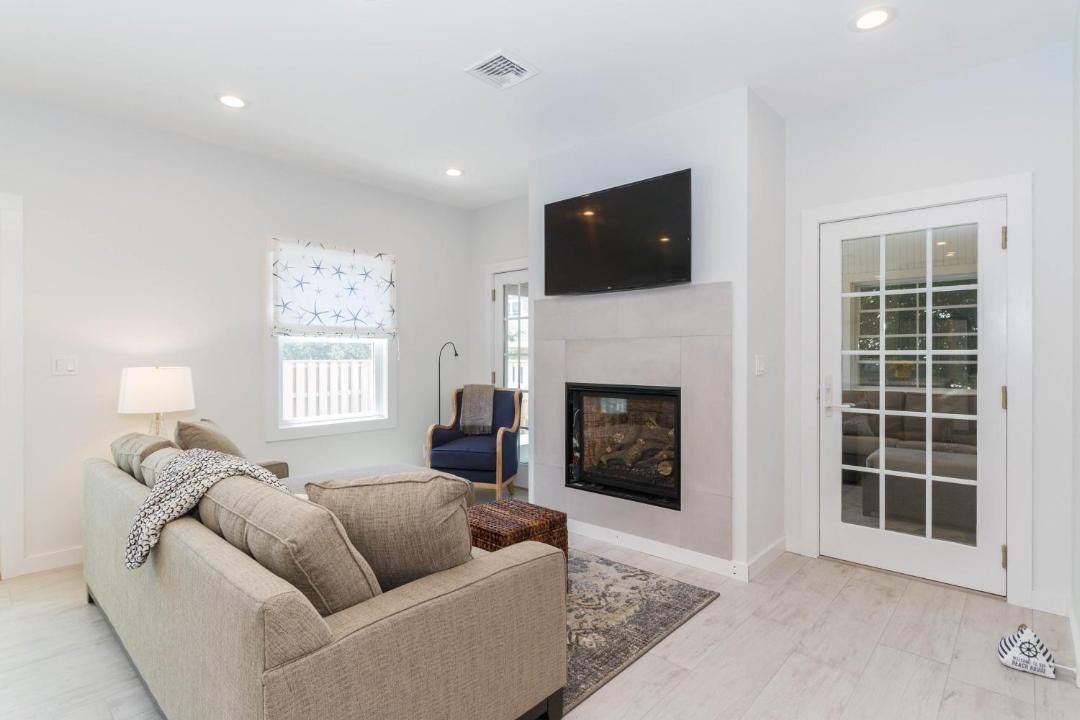 Photo of Livingroom in Ocean Beach