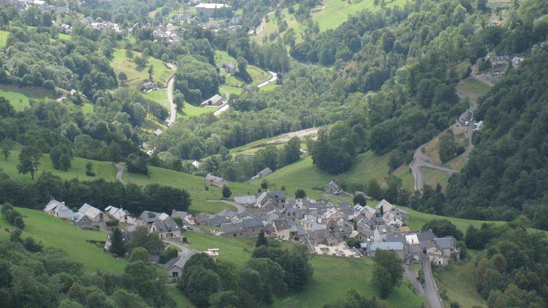 Photo of Buildings in Betpouey