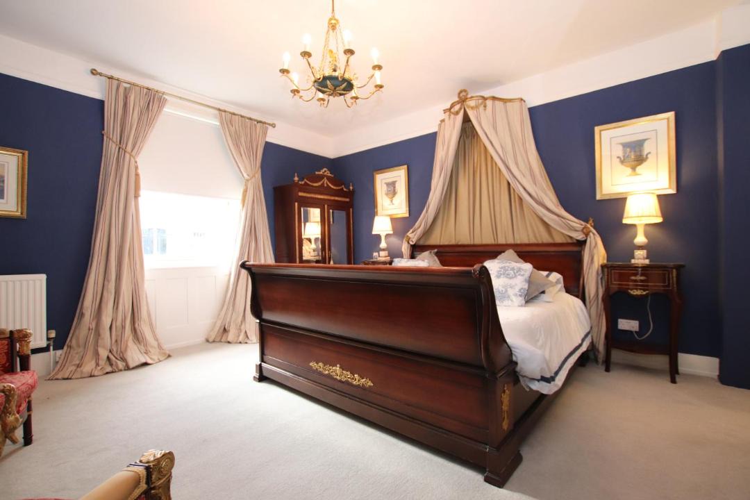 Photo of Bedroom in Deal