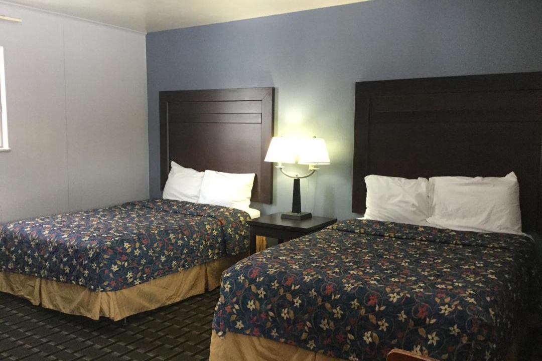 Photo of Others in Reynolds Corners