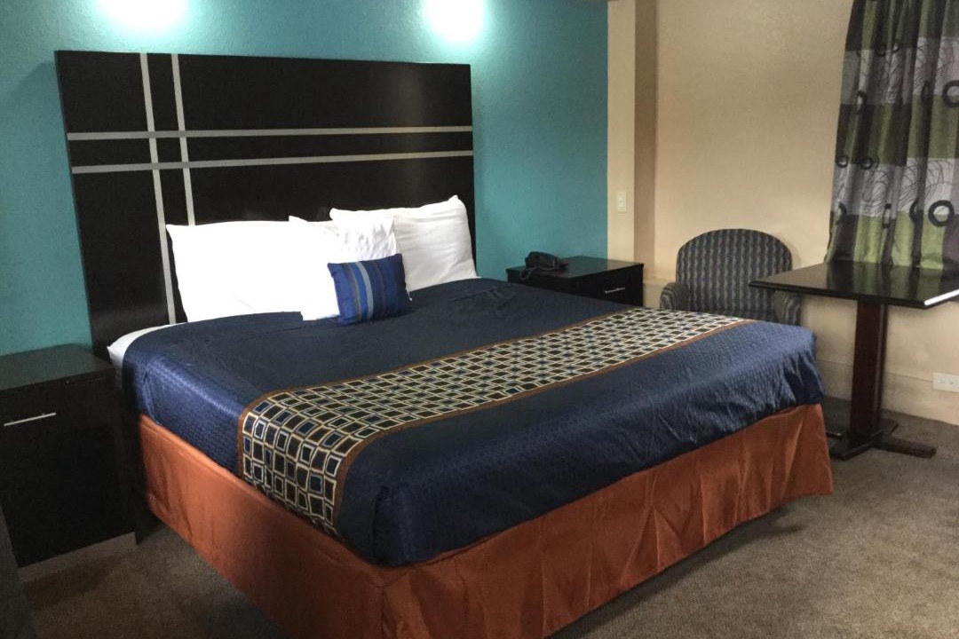 Photo of Others in Reynolds Corners