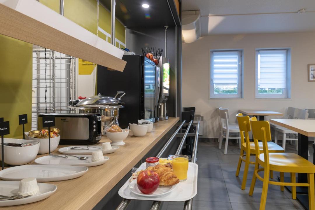 Photo of Kitchen in Saint Tronquet Business Park