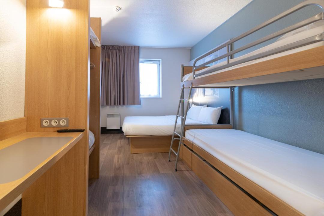 Photo of Bedroom in Saint Tronquet Business Park