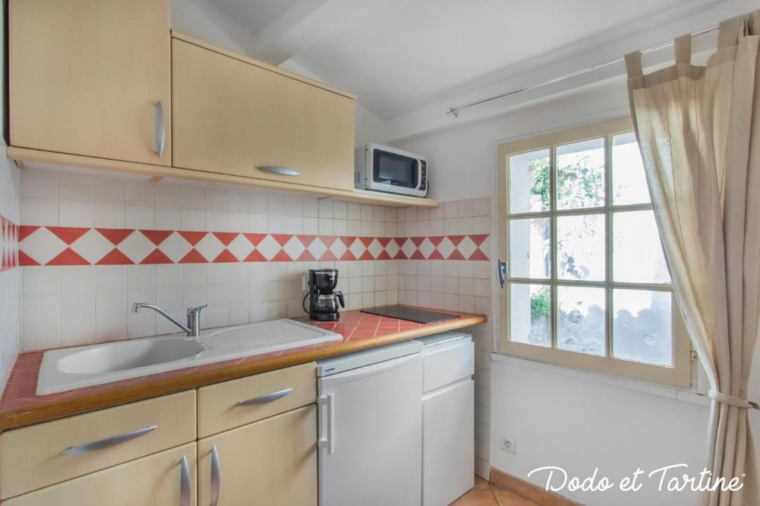 Photo of Kitchen in Hyeres City Centre