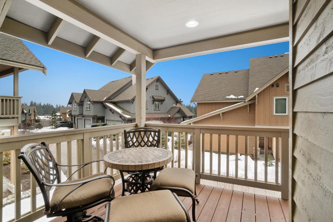 Photo of Patio Balcony in Ronald