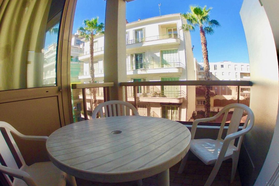 Photo of Patio Balcony in Juan-les-Pins