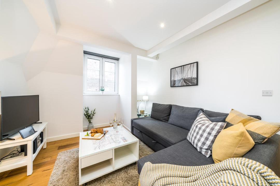 Photo of Livingroom in Prince's