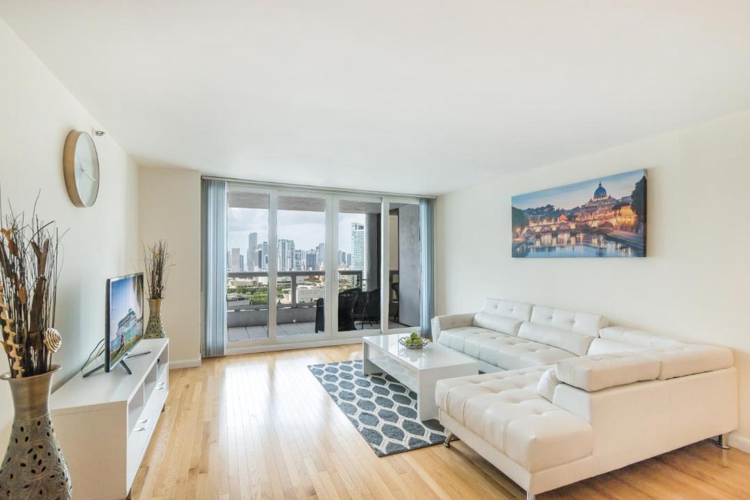 Photo of Others in Downtown Miami