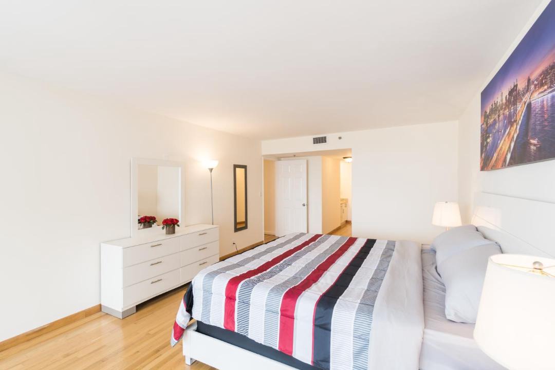 Photo of Others in Downtown Miami