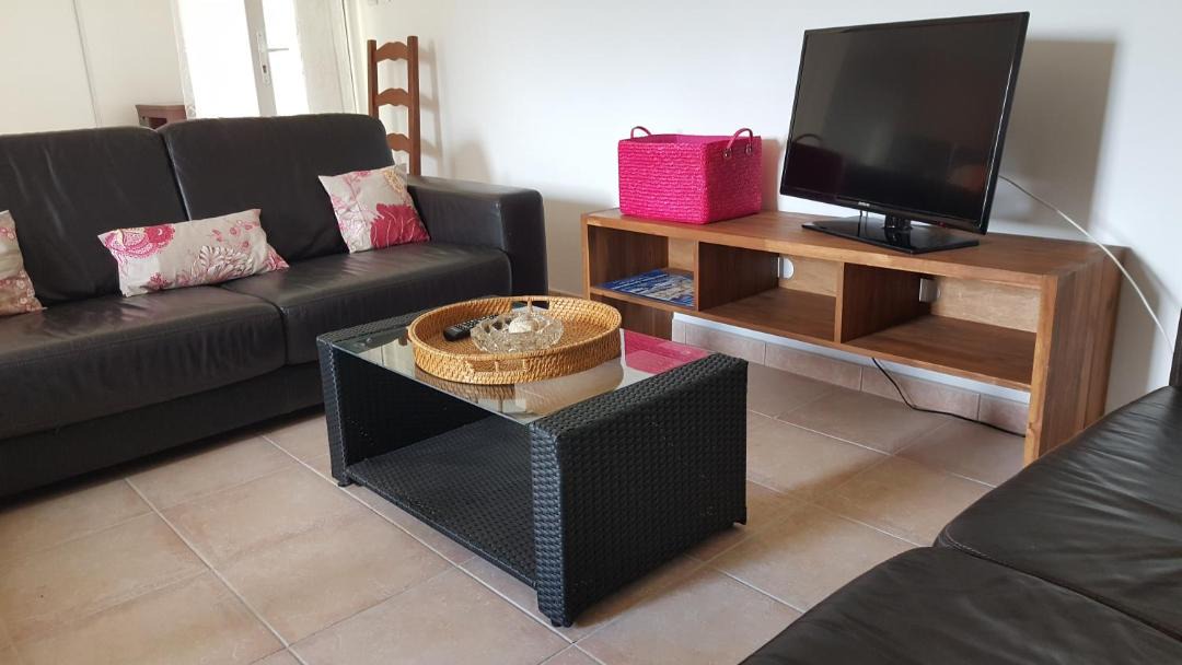 Photo of Livingroom in Violes