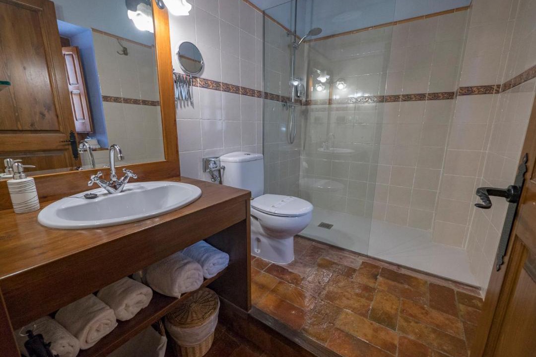 Photo of Bathroom in Llanars