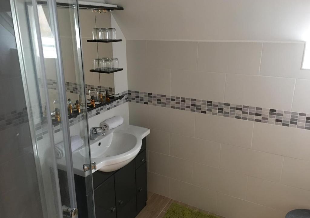 Photo of Bathroom in Forges-les-Eaux