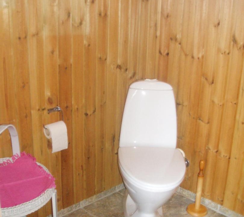 Photo of Bathroom in Glyngore