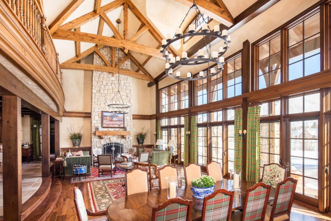 Photo of Livingroom in Hailey