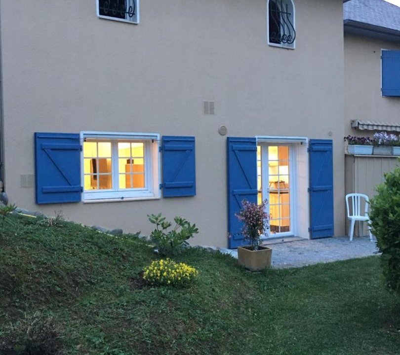 Photo of Others in Idron