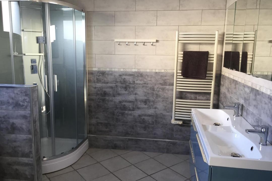 Photo of Bathroom in Agon-Coutainville