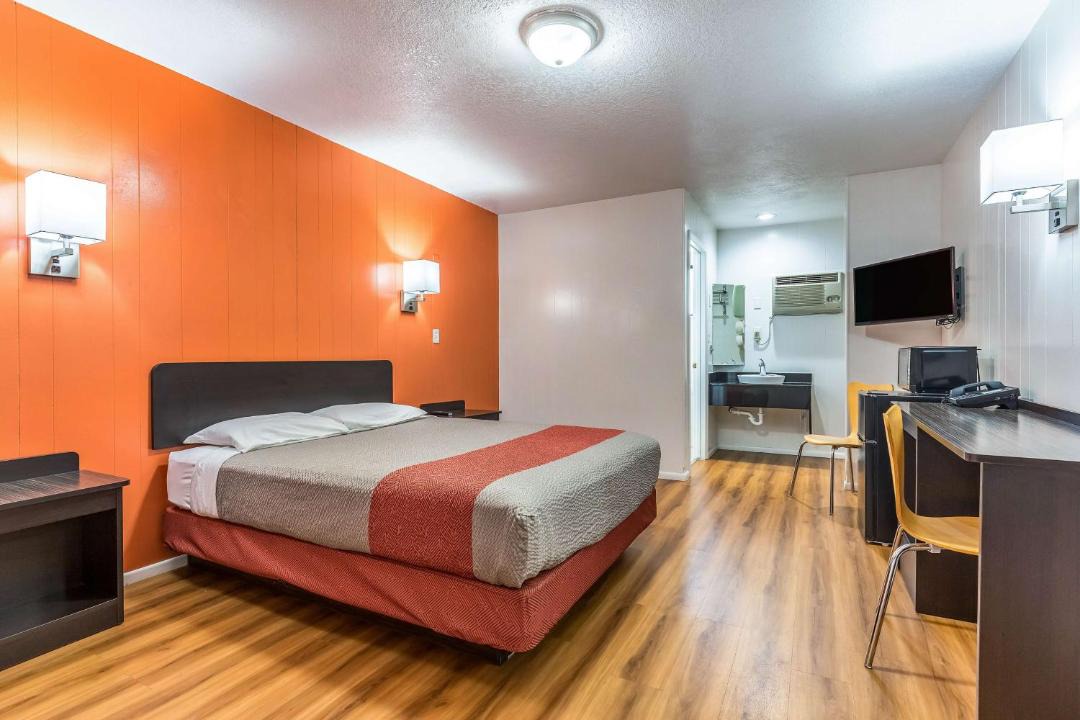 Photo of Bedroom in Tremonton