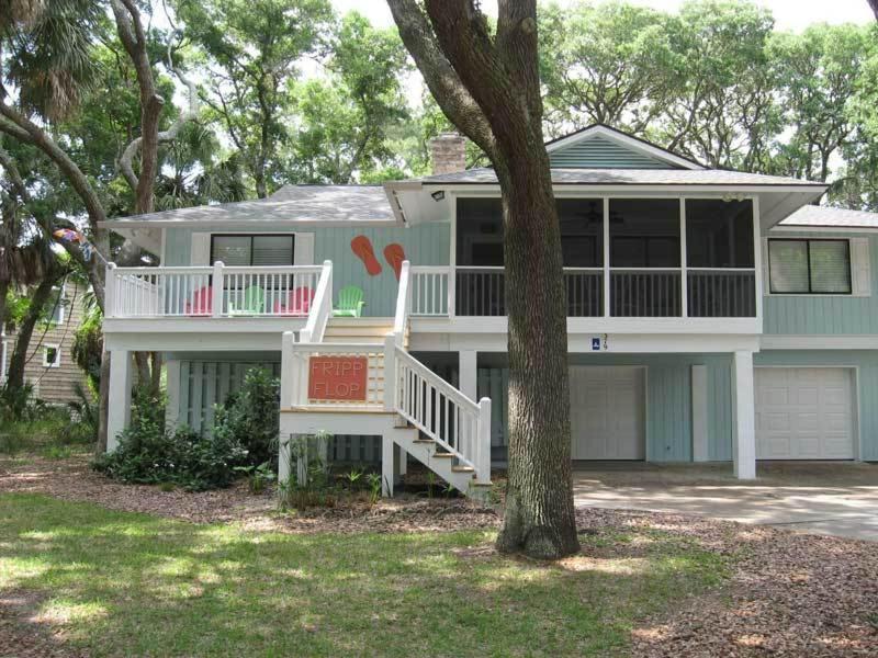 Photo of Buildings in Saint Helena Island