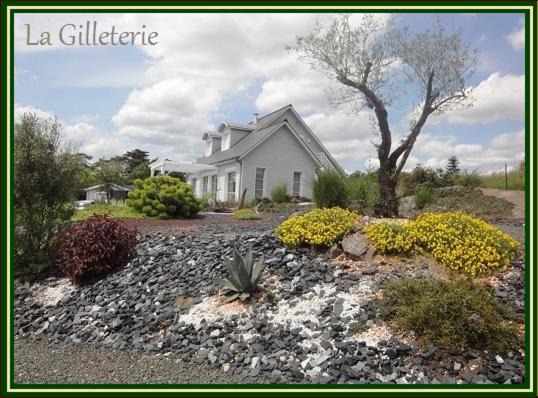 Photo of Others in Varades