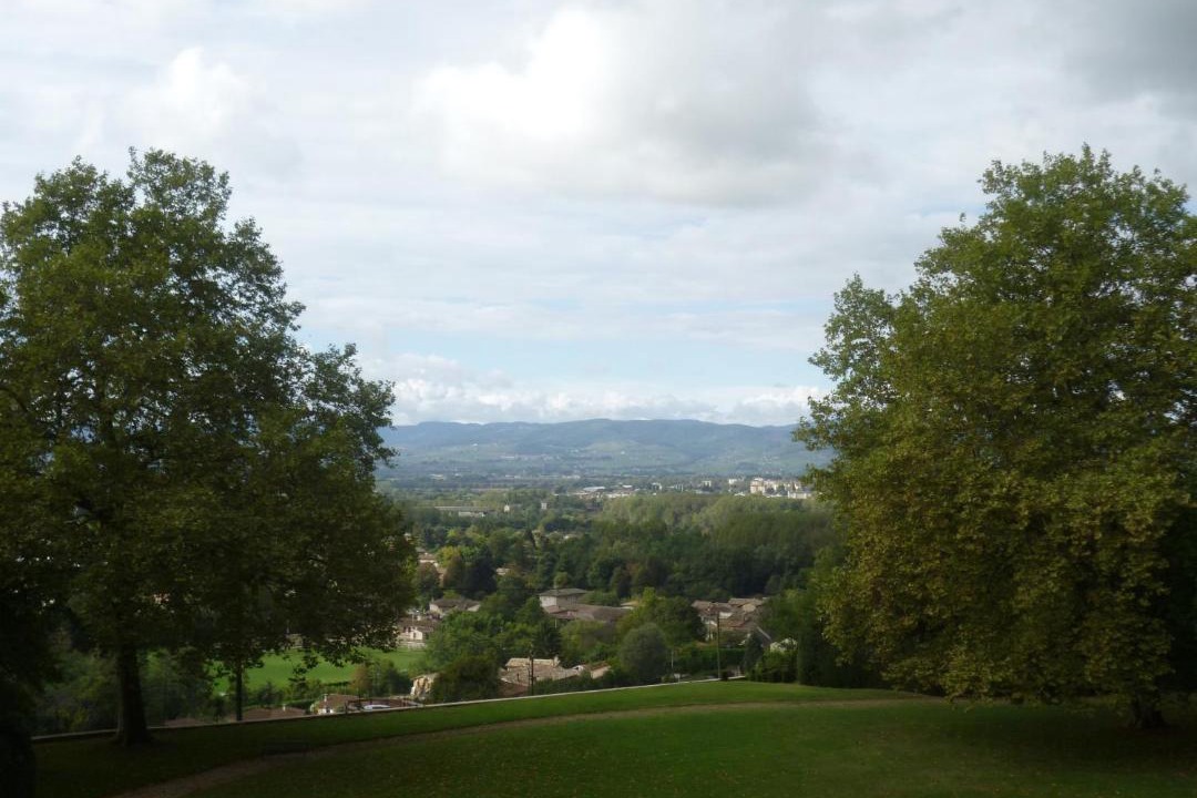 Photo of Others in Guereins