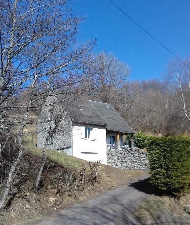 Photo of Buildings in Murat-le-Quaire