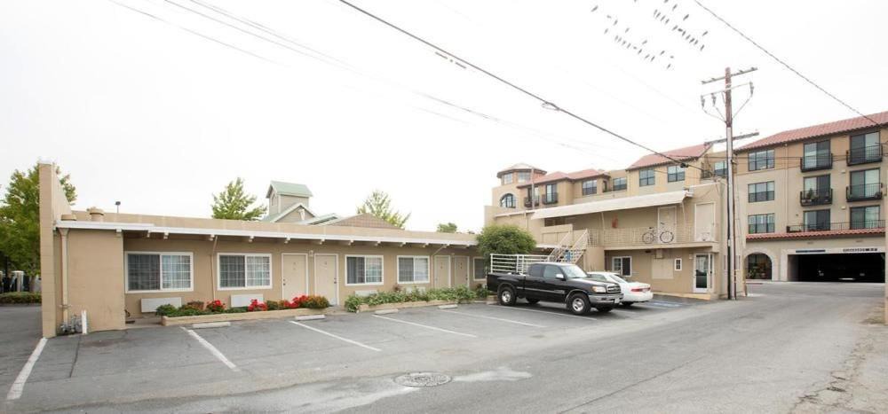 Photo of Others in San Carlos