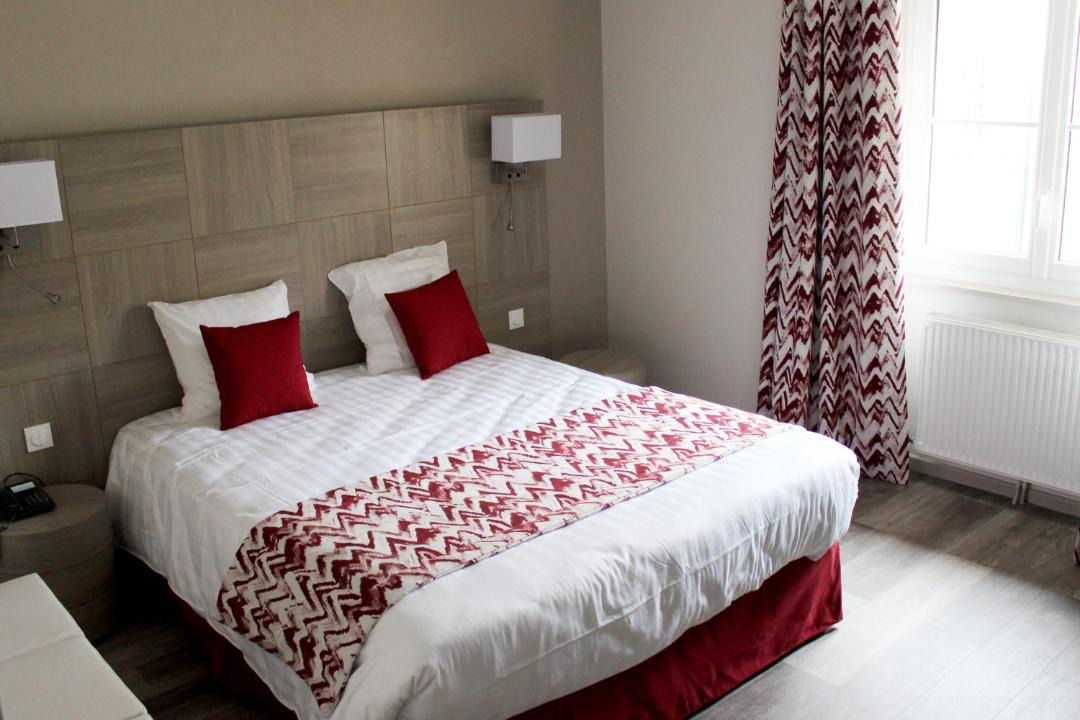 Photo of Bedroom in Vaux-sous-Aubigny