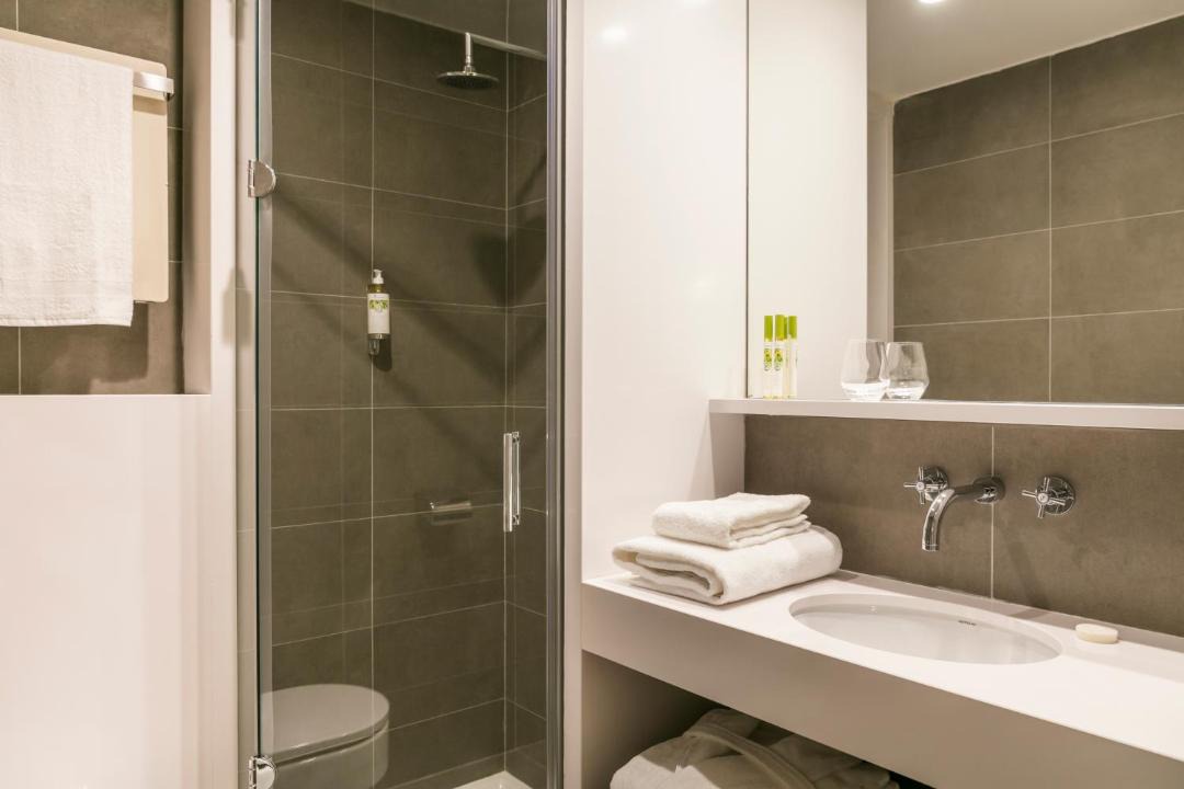 Photo of Bathroom in Asnieres-sur-Oise