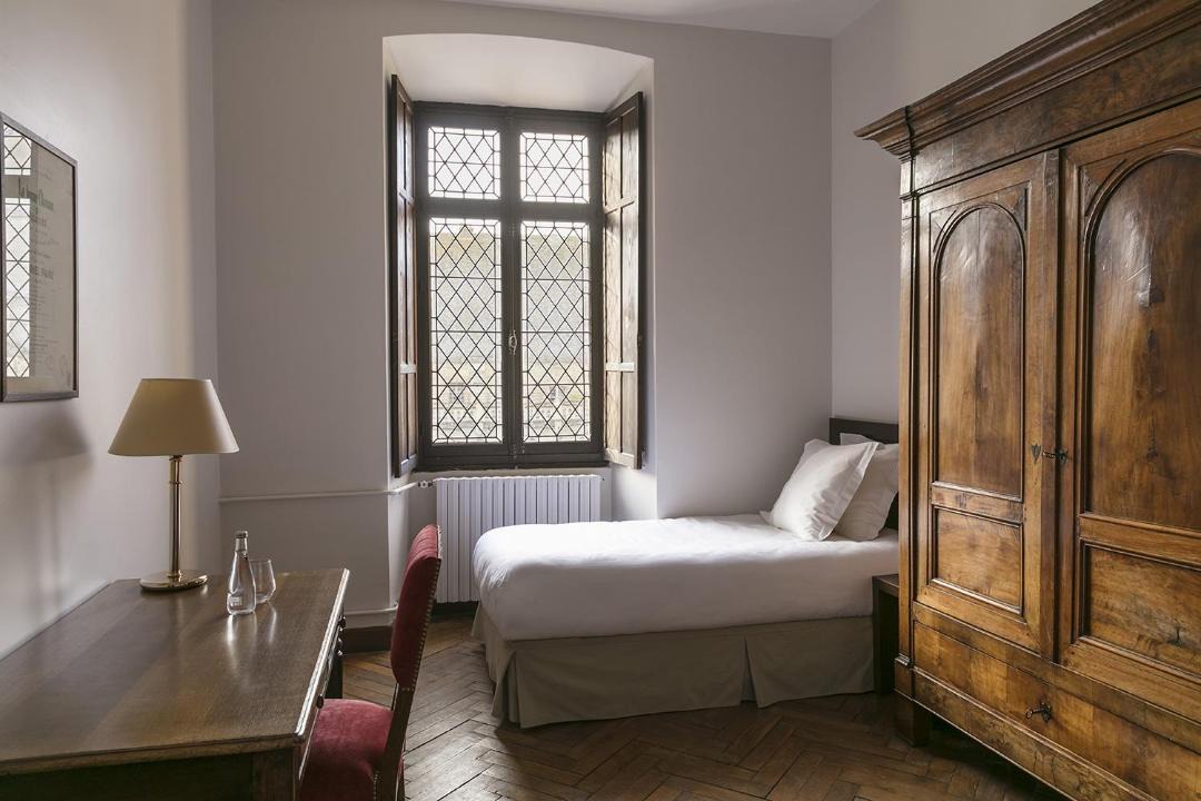 Photo of Bedroom in Asnieres-sur-Oise
