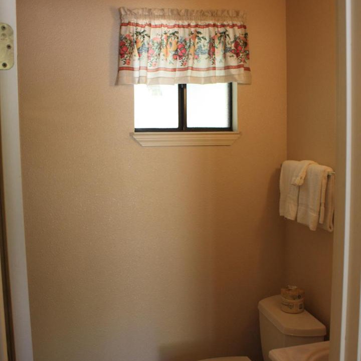 Photo of Bathroom in Apple Hill