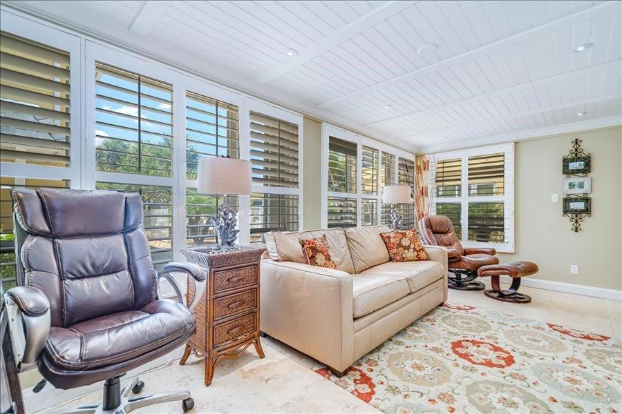 Photo of Livingroom in Boca Grande