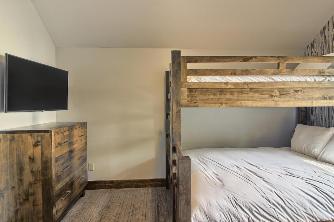 Photo of Bedroom in Boyne Falls