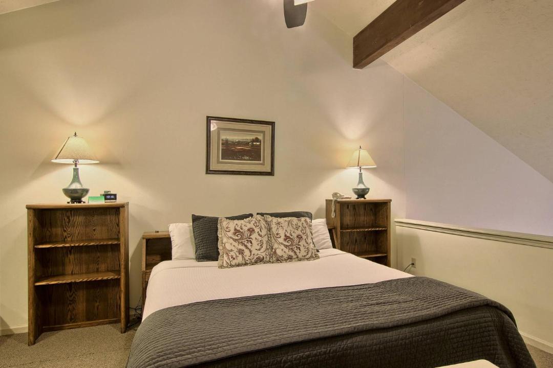 Photo of Bedroom in Charlevoix