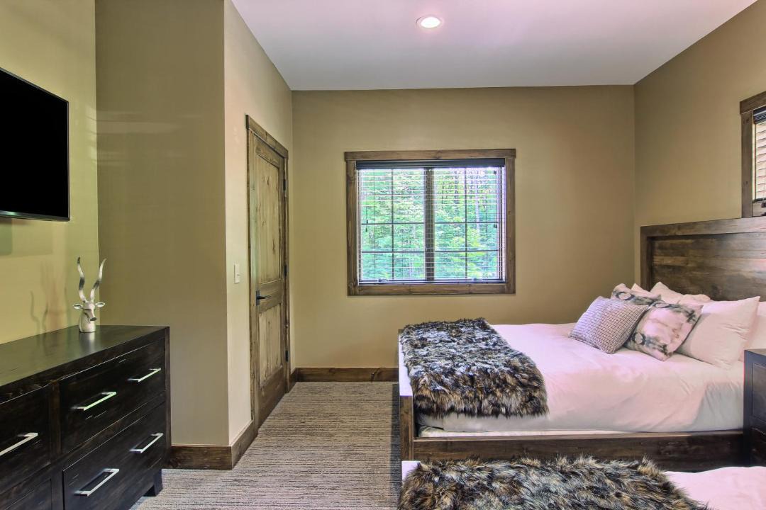 Photo of Bedroom in Boyne Falls