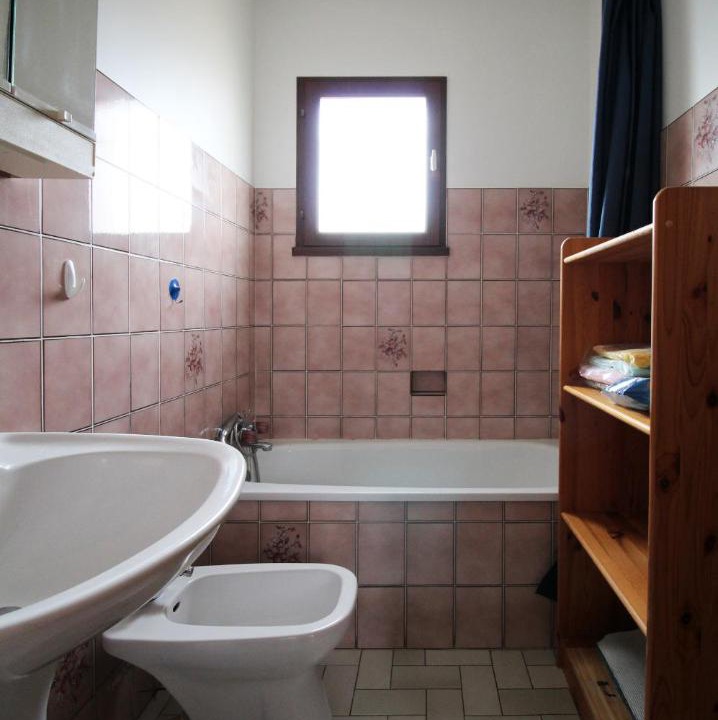 Photo of Others in Ares