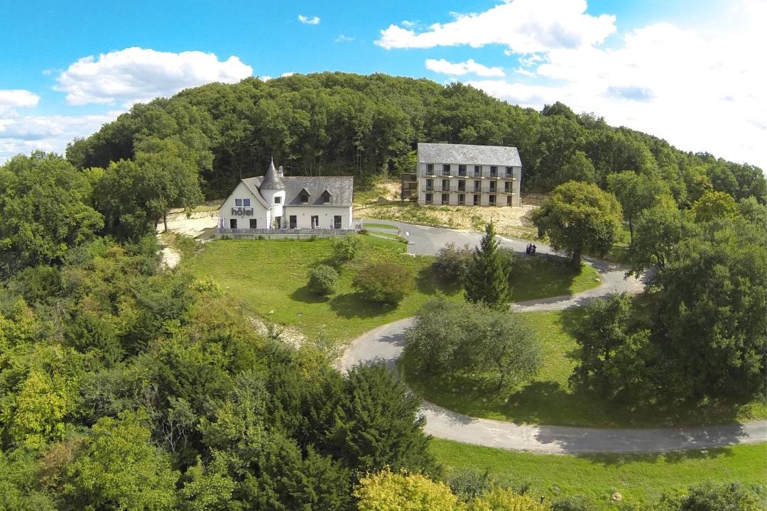 Photo of Others in La Roche-Clermault