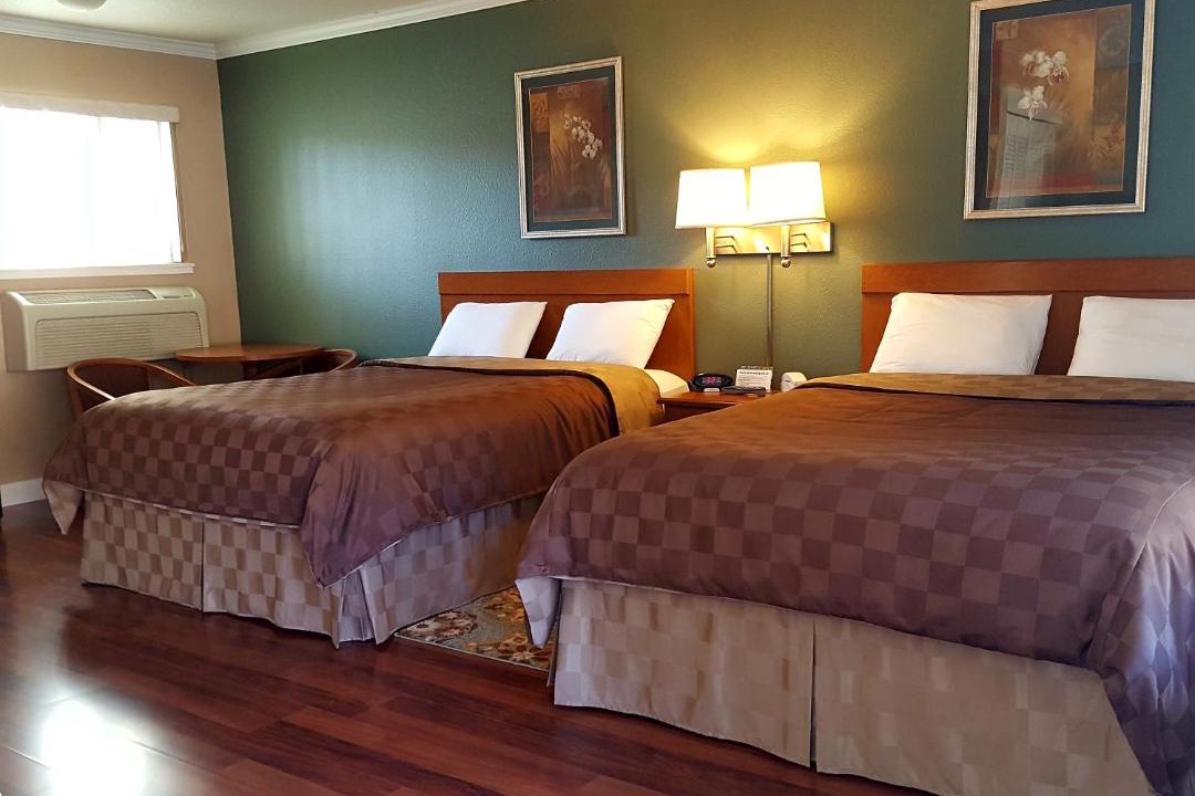 Photo of Others in Shady Cove