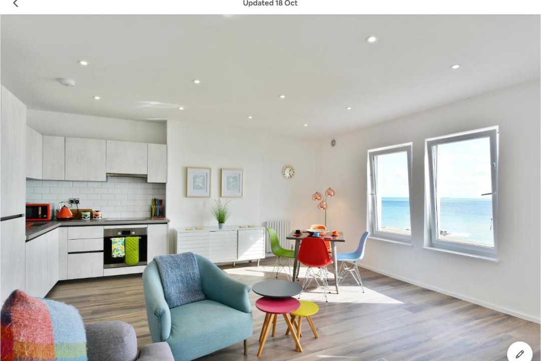 Photo of Livingroom in Hythe