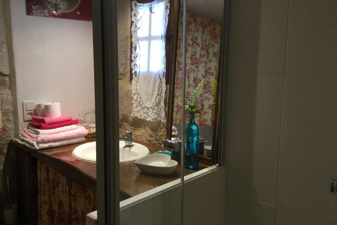 Photo of Bathroom in Cazals