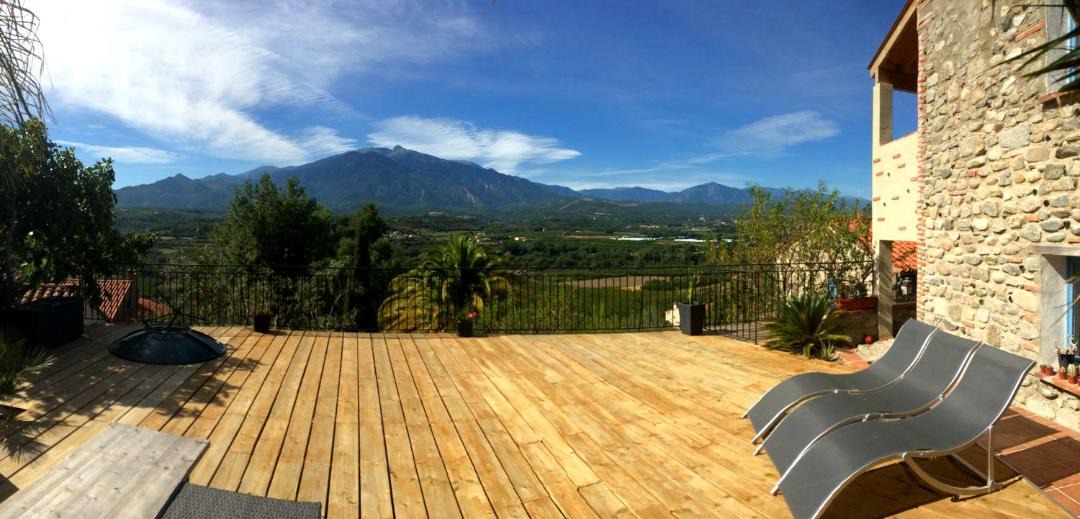 Photo of Others in Eus