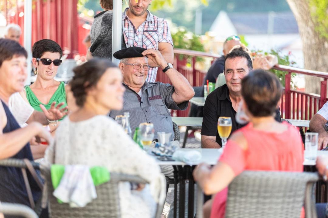 Photo of Others in Musculdy