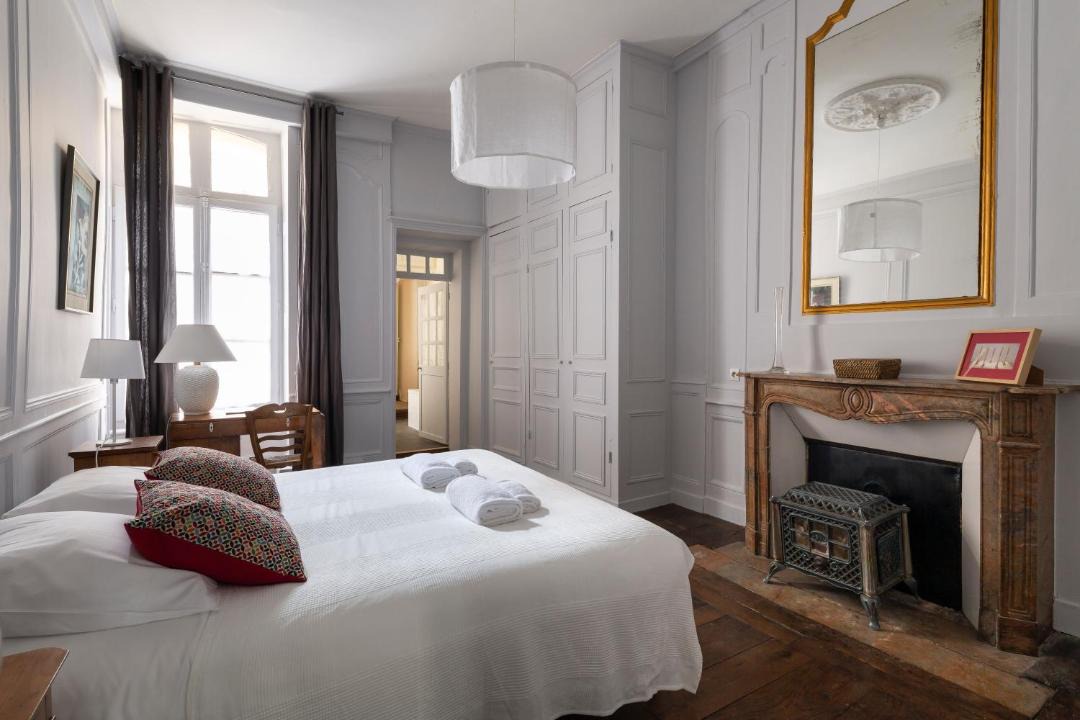 Photo of Others in Centre