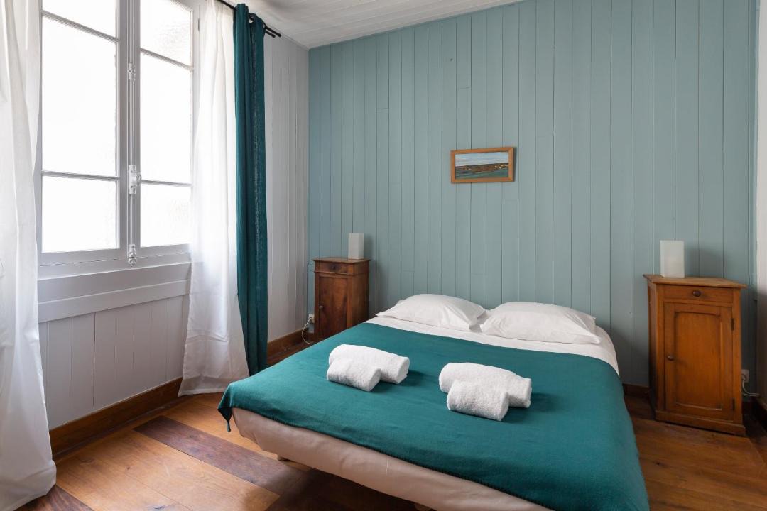 Photo of Others in Centre