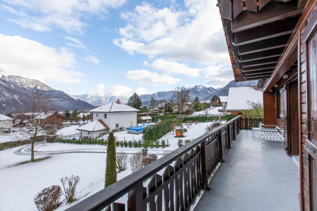 Photo of Others in Lathuile