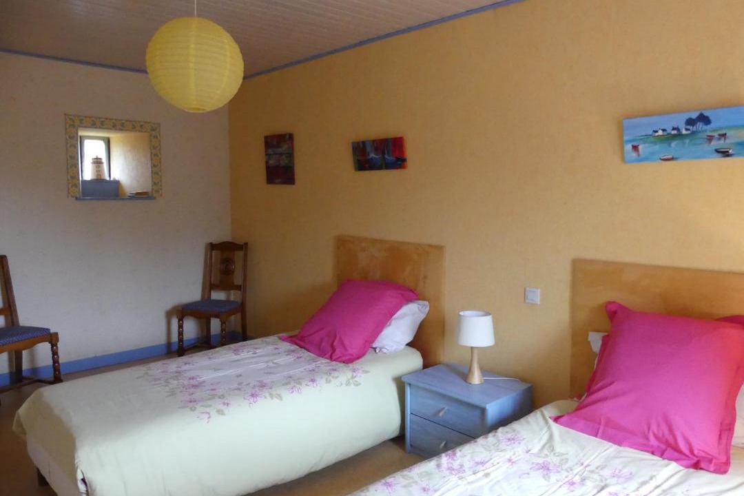 Photo of Others in Pedernec