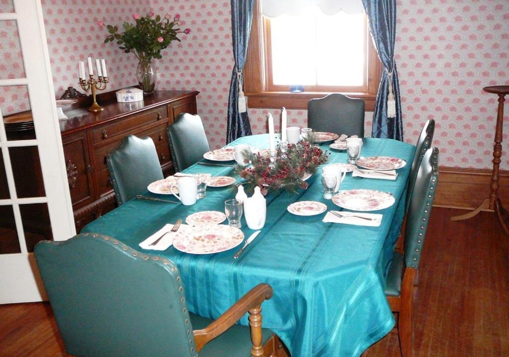 Photo of Others in Stayner