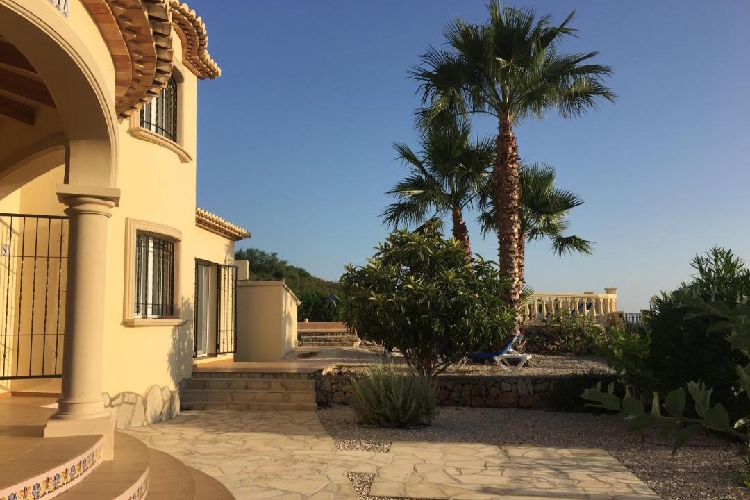 Photo of Patio Balcony in Rafol de Almunia